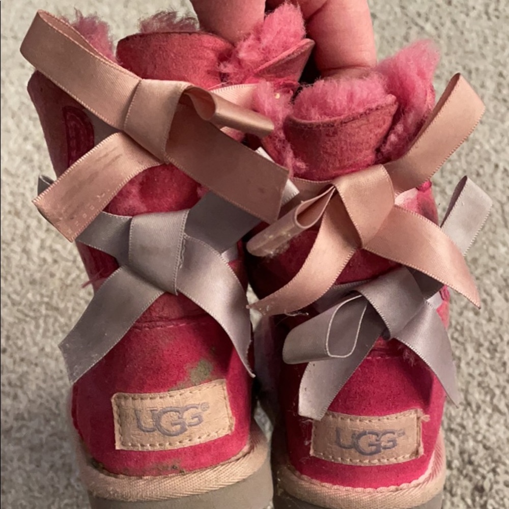Ugg’s toddler size 8